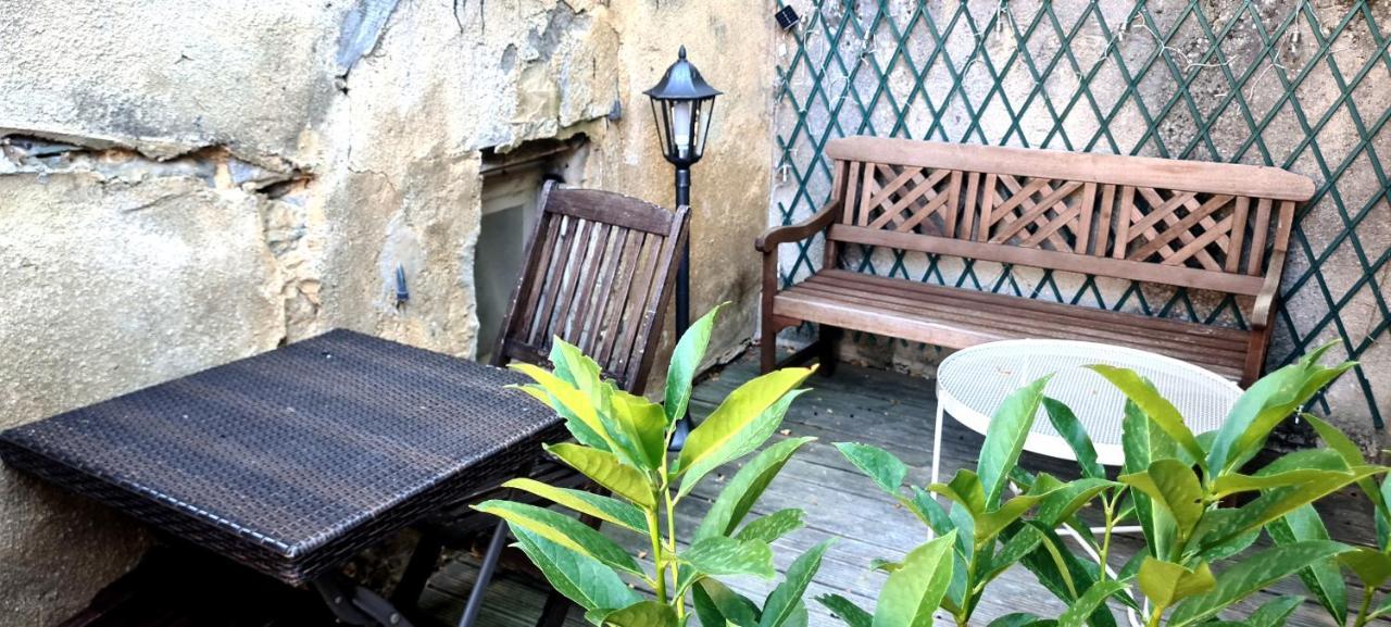 Le Petit Cocon De Chateau Chalon מראה חיצוני תמונה