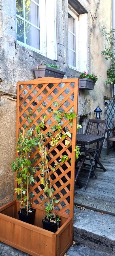 Le Petit Cocon De Chateau Chalon מראה חיצוני תמונה